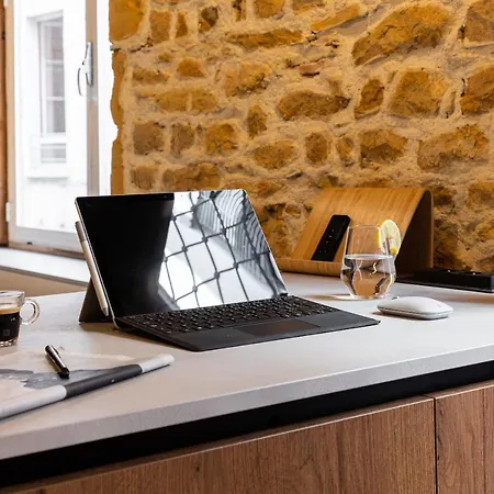 Host Sleek Apartamento